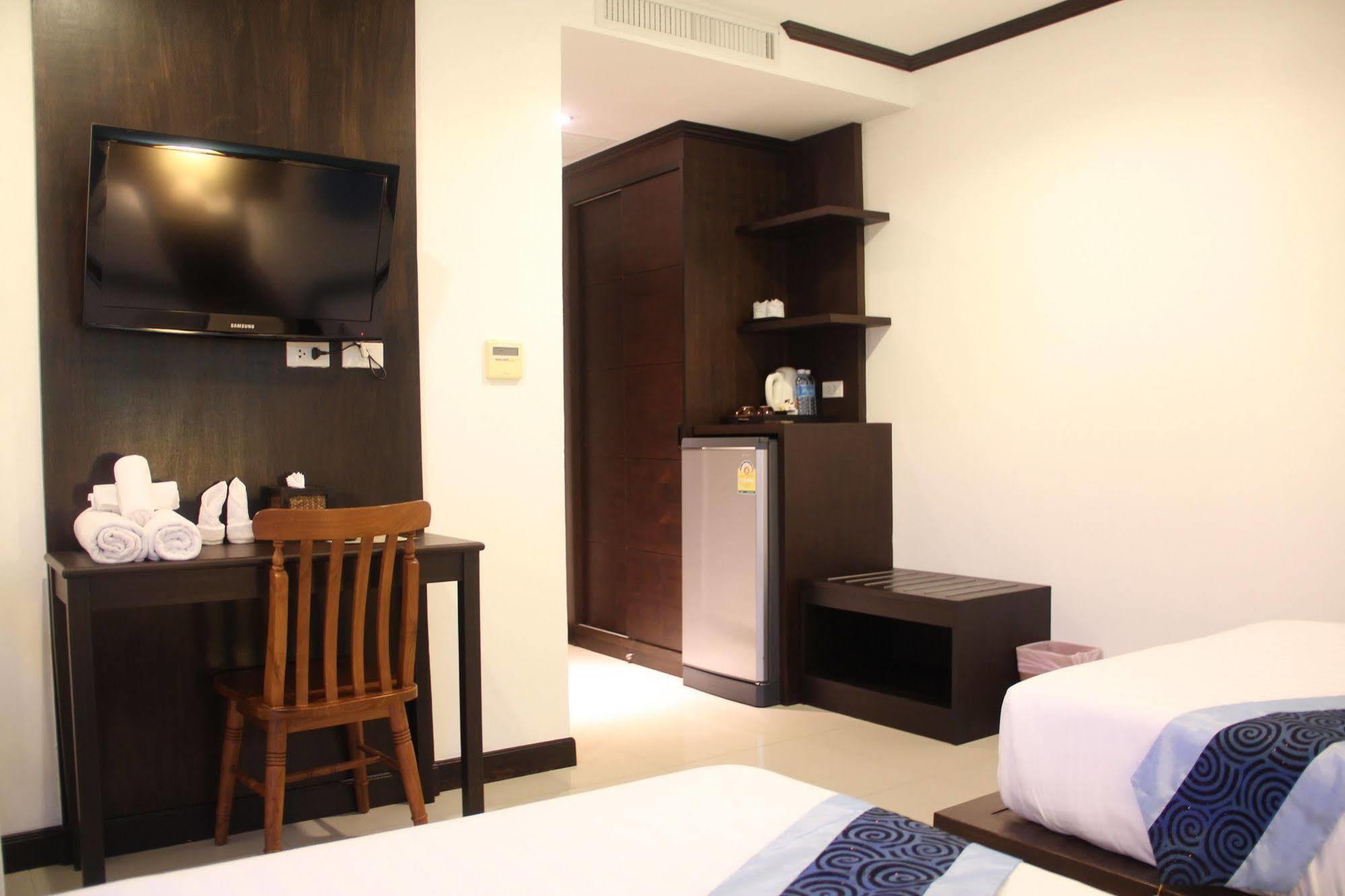 Sri Boutique Hotel Patong Zewnętrze zdjęcie