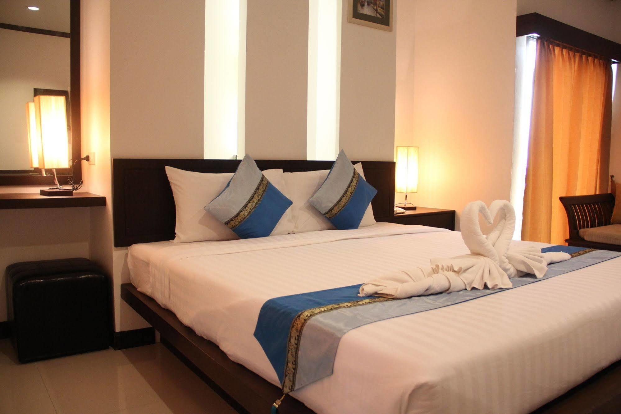 Sri Boutique Hotel Patong Zewnętrze zdjęcie