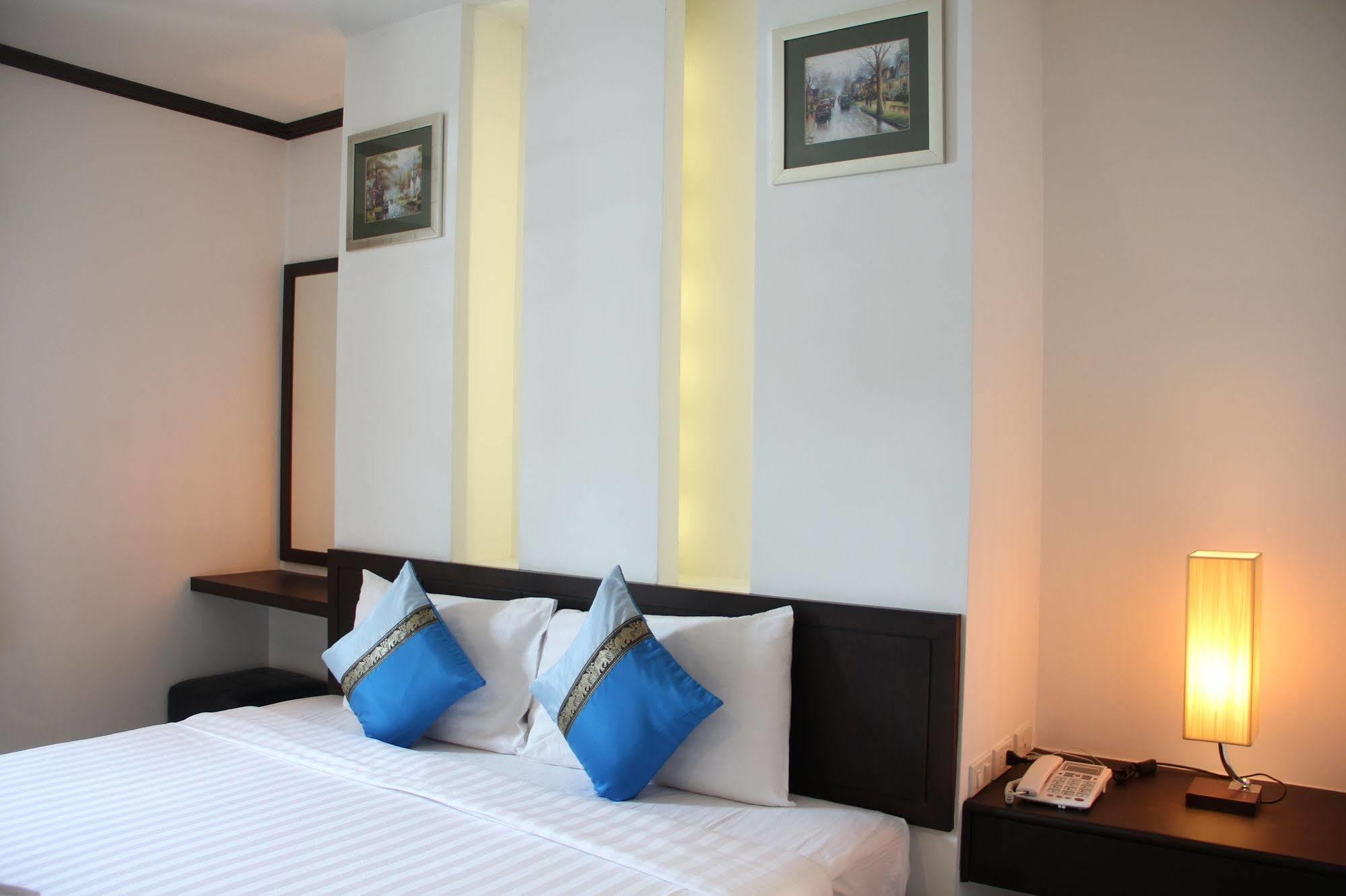 Sri Boutique Hotel Patong Zewnętrze zdjęcie