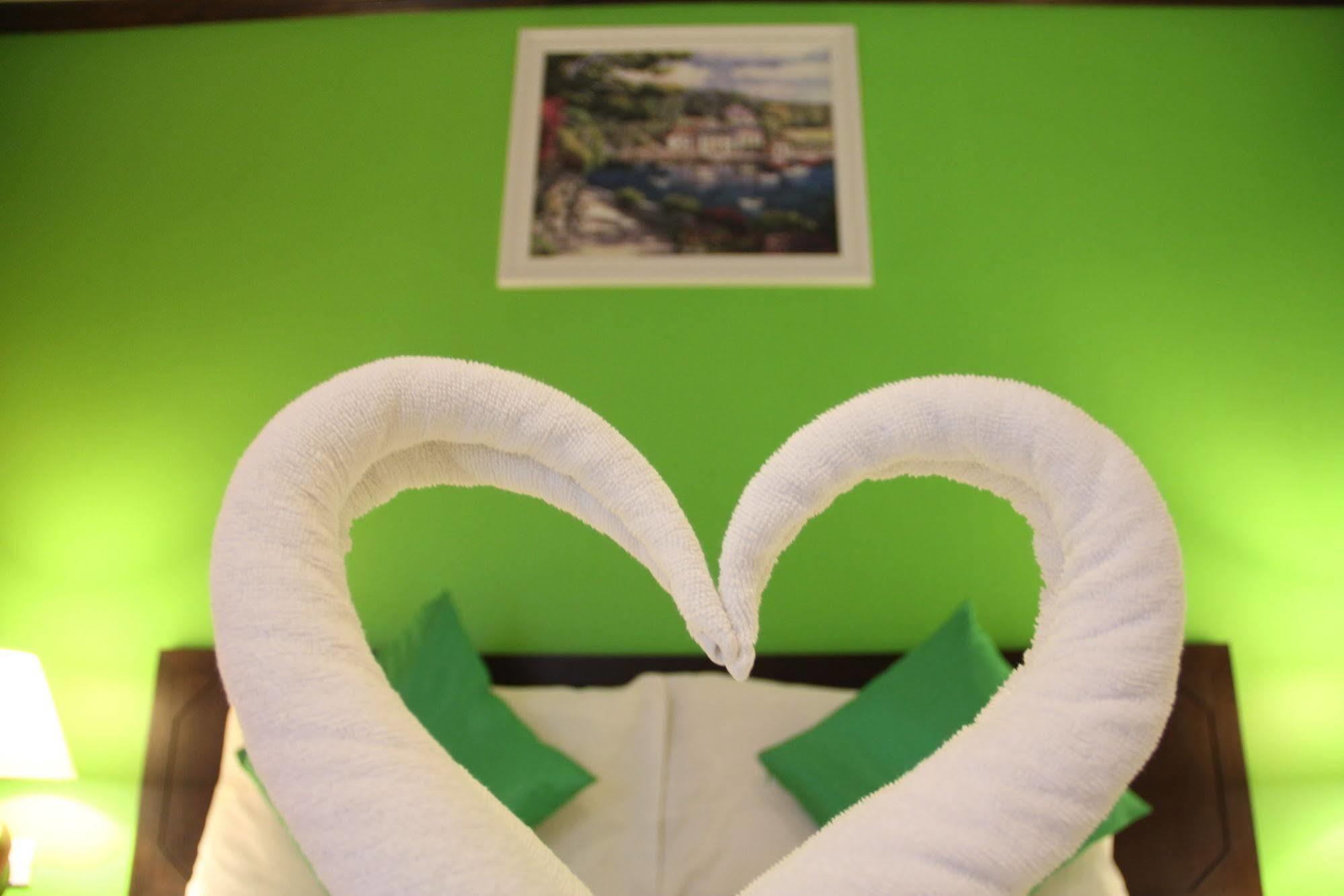 Sri Boutique Hotel Patong Zewnętrze zdjęcie