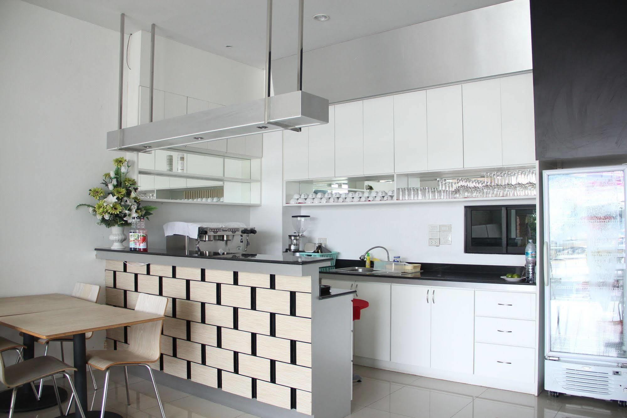 Sri Boutique Hotel Patong Zewnętrze zdjęcie