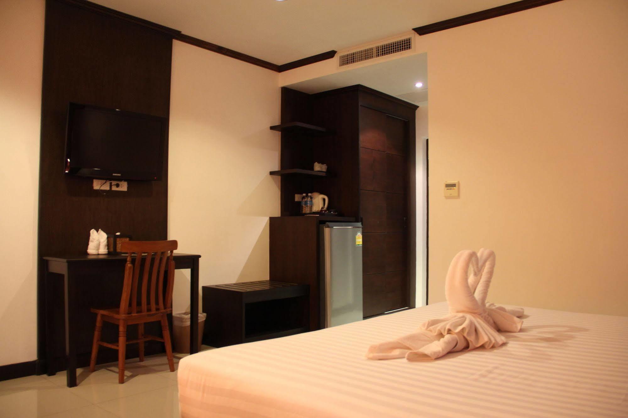 Sri Boutique Hotel Patong Zewnętrze zdjęcie