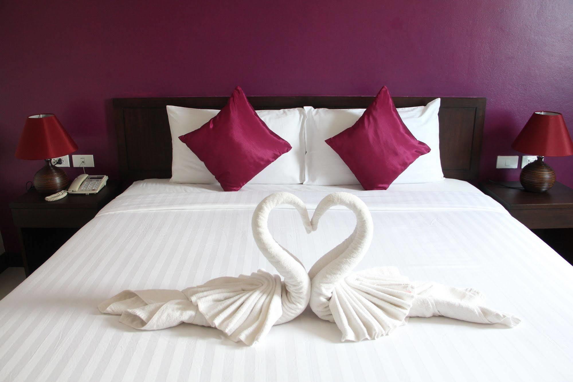 Sri Boutique Hotel Patong Zewnętrze zdjęcie