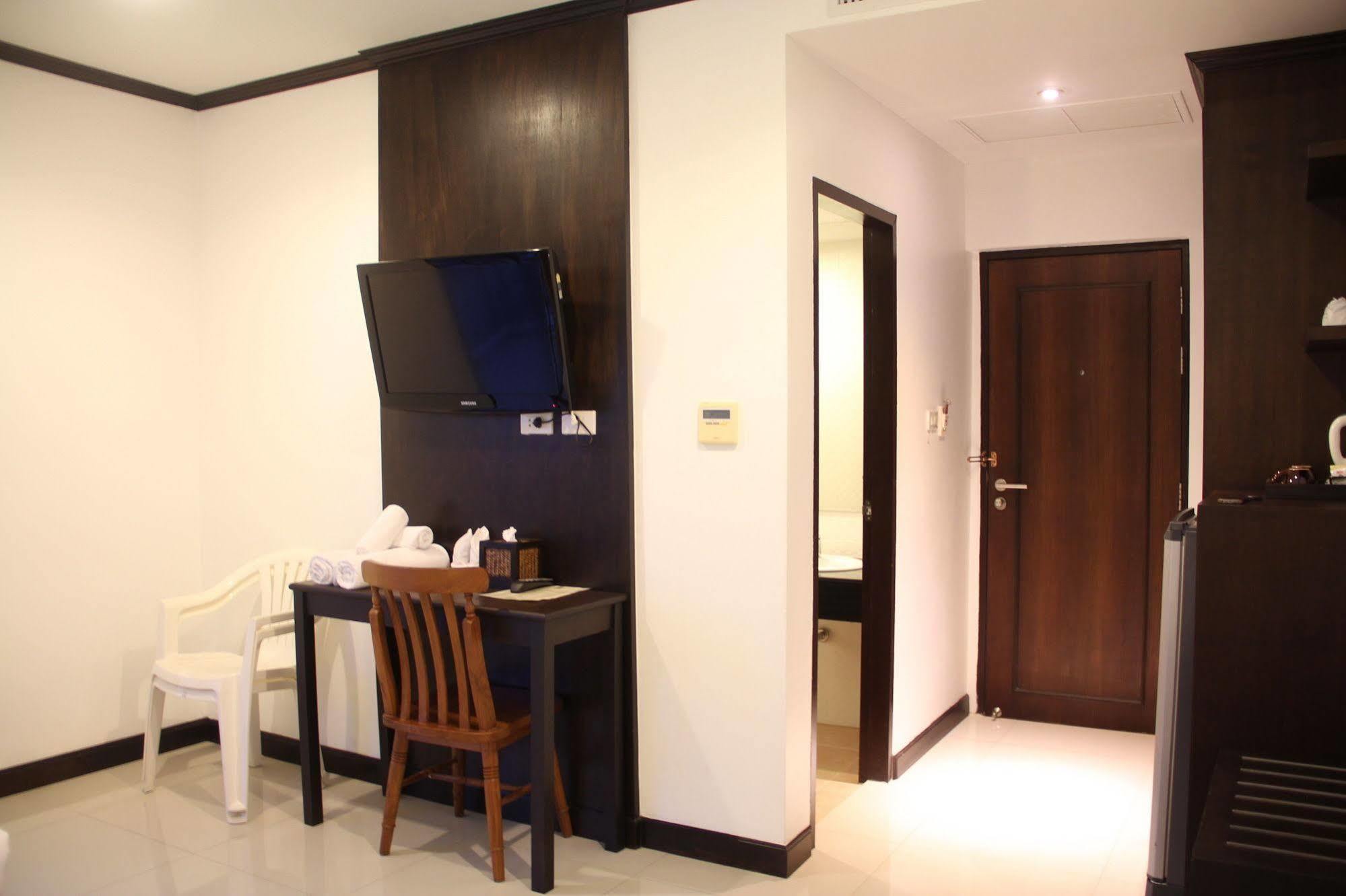 Sri Boutique Hotel Patong Zewnętrze zdjęcie