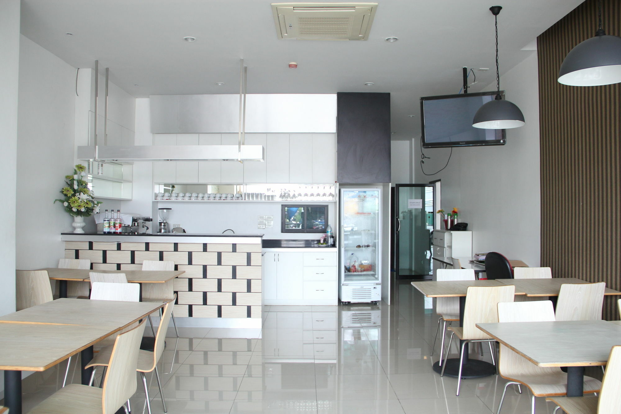 Sri Boutique Hotel Patong Zewnętrze zdjęcie